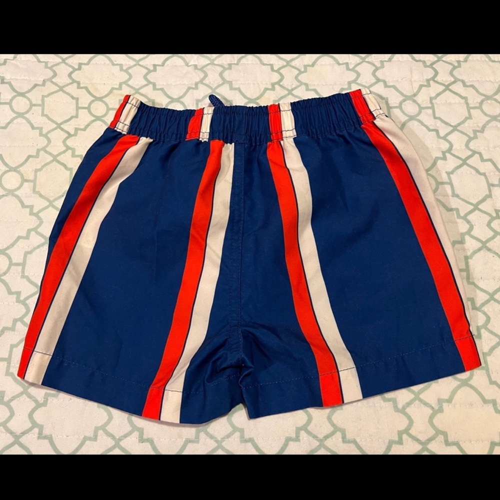 Mini Rodini Shorts - Picture 2 of 3